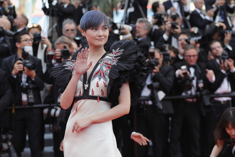 Illustration for article titled Pop Art on the Cannes Red Carpet